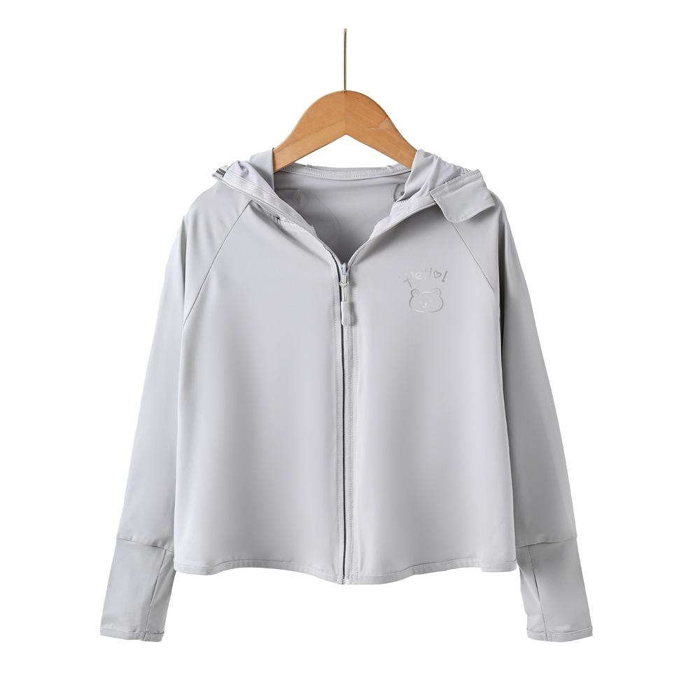 Kids Summer Ice Silk Sun Protection Jacket UPF50+ UV Protection Lightweight Breathable Soft Sun Hoodie for Boys and Girls