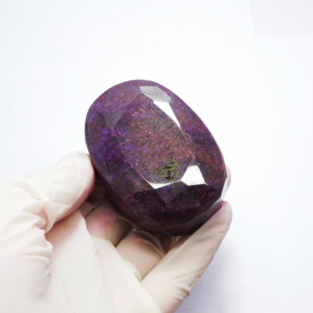 Natural Red Ruby Loose Gemstone Oval Cut 1285.18 ct for Jewelry Making and Gem Collections