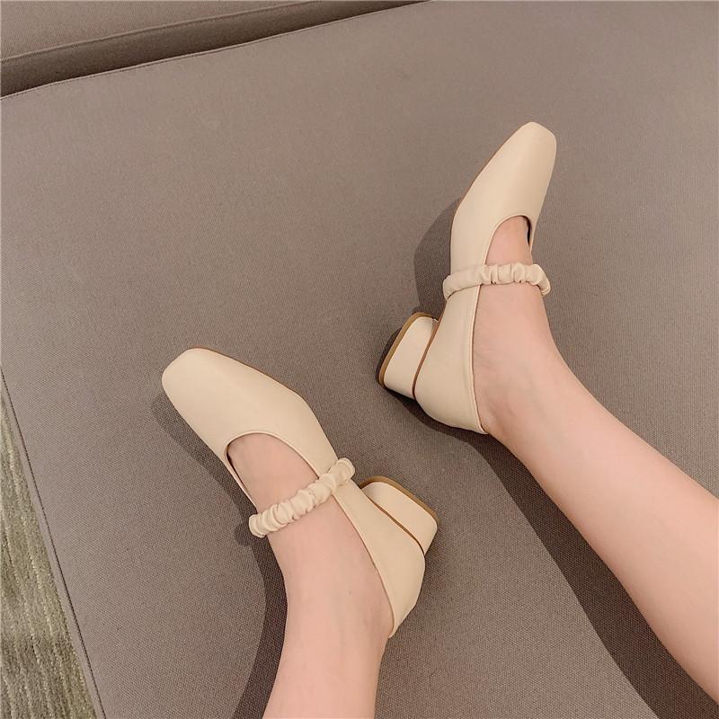 

Thick heel single shoes summer and autumn small leather shoes fairy shoes square head high heel pearl Mary Jane shoes 35 абрикосовий