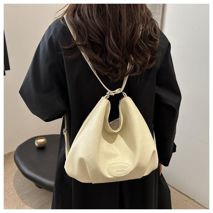 Large Capacity Vintage Style Faux Leather Bucket Bag Simple Solid Color Commuter Shoulder Crossbody Bag