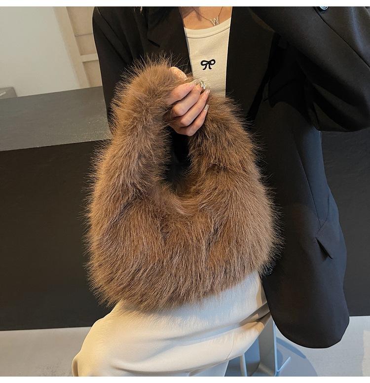 Winter Casual Flauschige Umhängetaschen für Damen Unifarbene Weiche Plüsch Damen Clutch Handtaschen Leichte Damen Hobo-Tasche sac