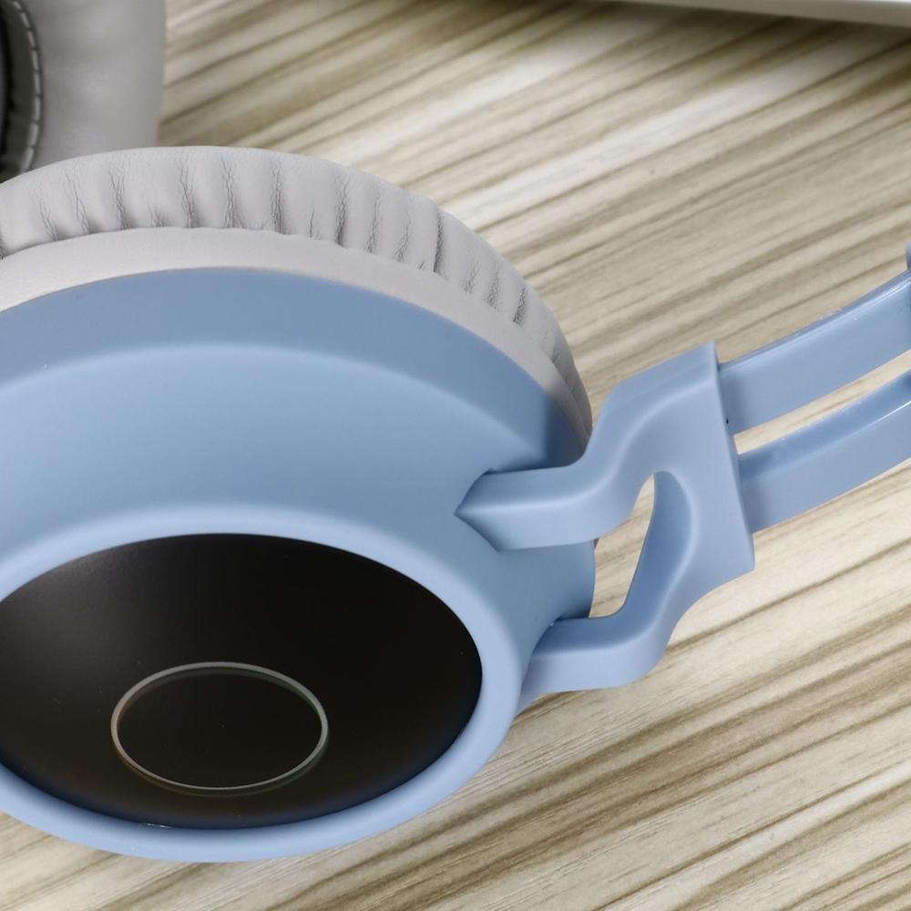 Faddish Student Cute Cat"s Ears Head-Mounted Headset No Wire Cartoon BT Game Chargeable Headset