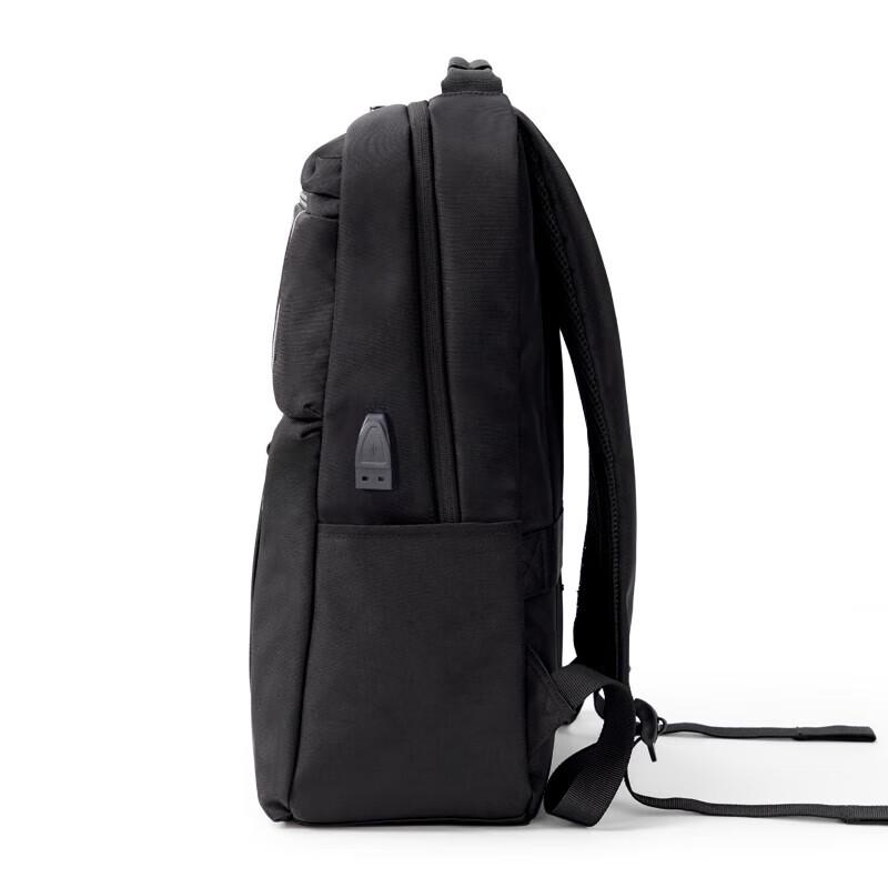 Diplomat DS-17001L Laptop-Rucksack