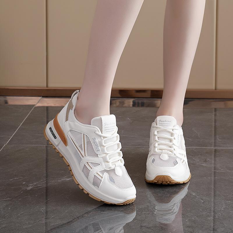 Platform-soled Forrest Gump shoes for women's 2025 spring new breathable Korean college style student leisure sports board shoes for women 8960
