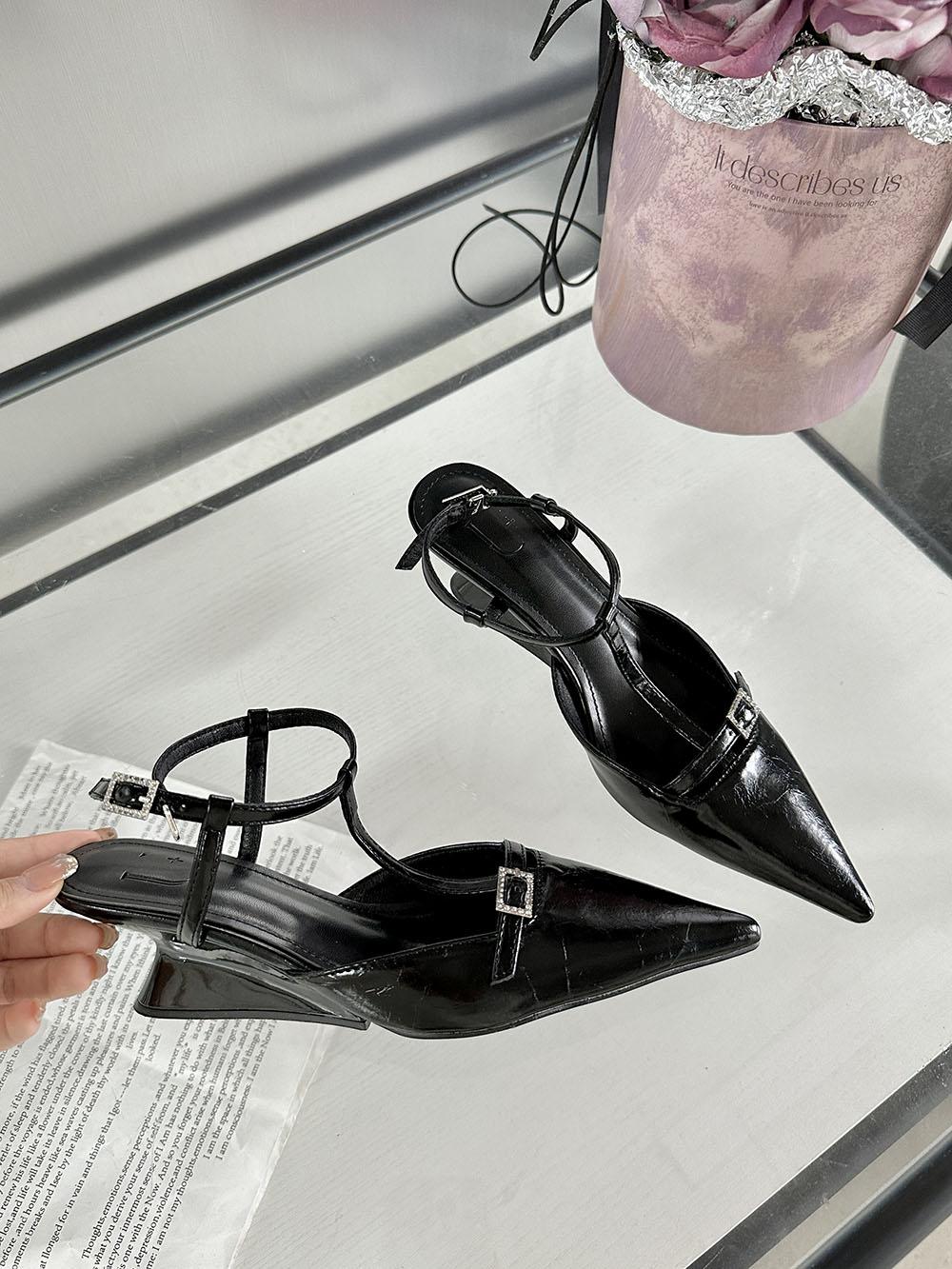 

модные серебристые черные белые женские босоножки с острым носком летние туфли на танкетке со средним каблуком и ремешком на щиколотке сексуальные туфли-лодочки для вечеринок свадьба 35-39 5.5 чёрный