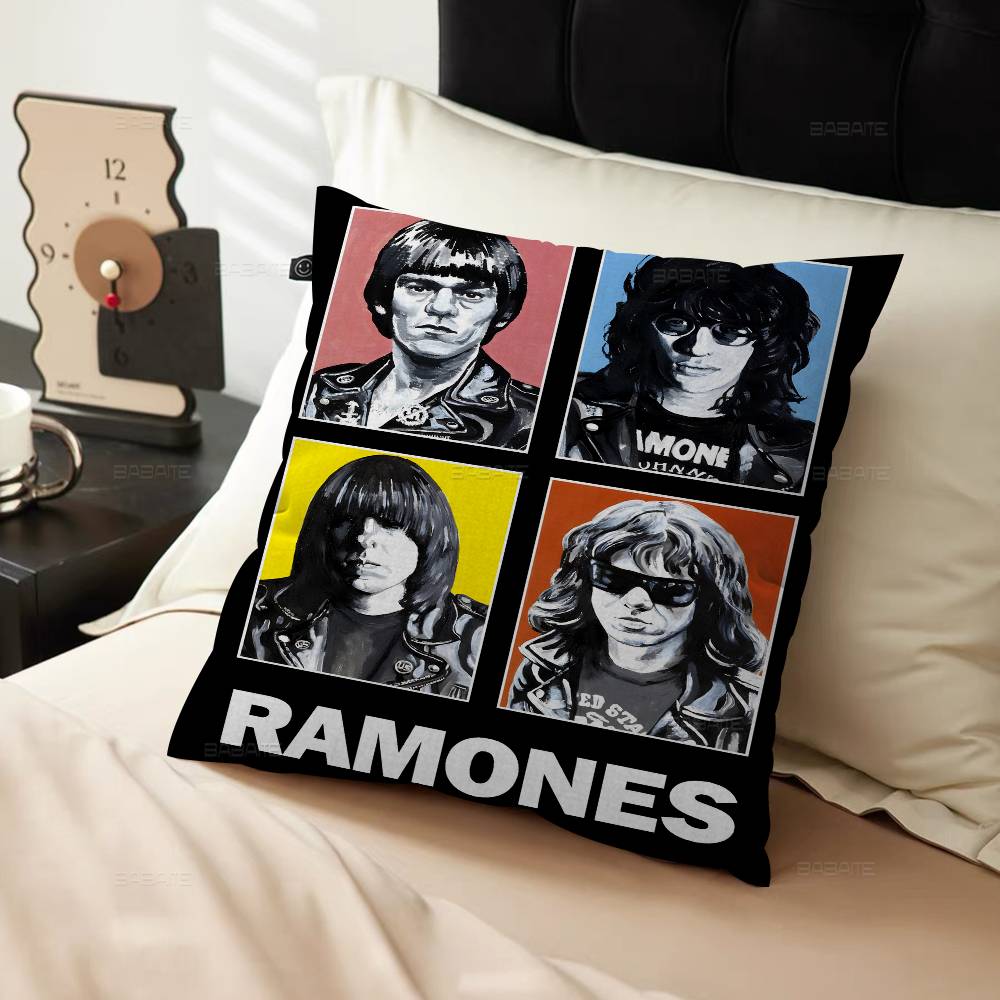 Band Rock R-Ramones Maple Design Cushion Cover Happy Autumn Harvest decor Holiday Decorati Pillow Cover