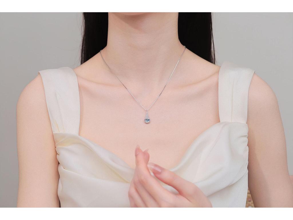 Yinbaichuan S925 Sterling Silver Moissanite Oval Water Drop Necklace for Women - Simple, Trendy Pendant on Box Chain