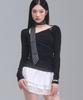 ZEROPLANET Chloe Asymmetrical Sleeve Top [Black]