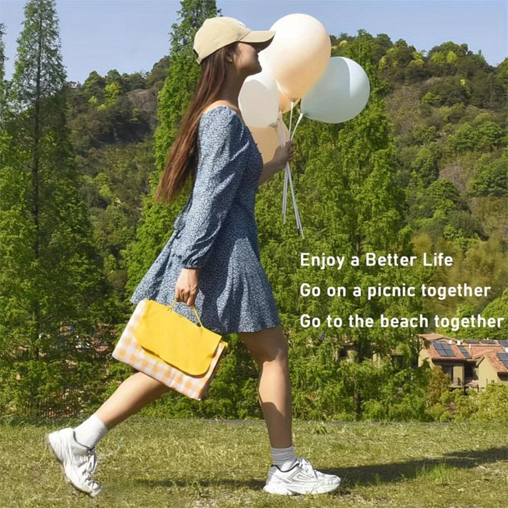 Picnic Blanket Waterproof Beach Rug Washable Lightweight for Hiking Traveling Outdoor Camping Parks