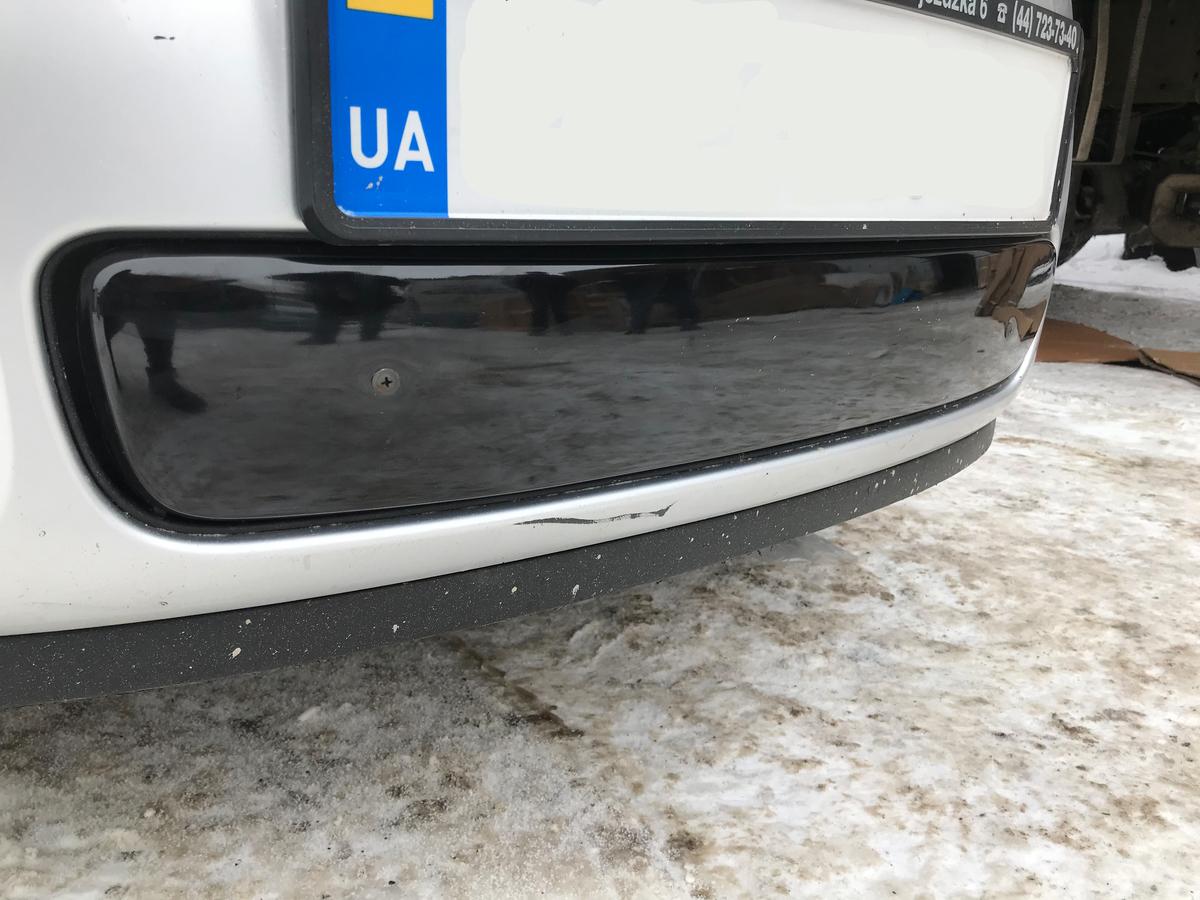 

Зимова накладка на решітку (2007-2010, нижня) Матова для Skoda Fabia