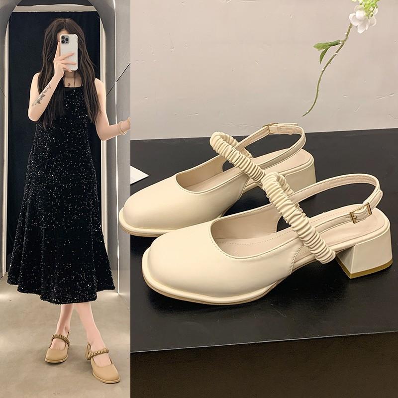 French square head thick heel sandals women's 2025 spring new European and American one-word buckle round head evening retro bag head shoes