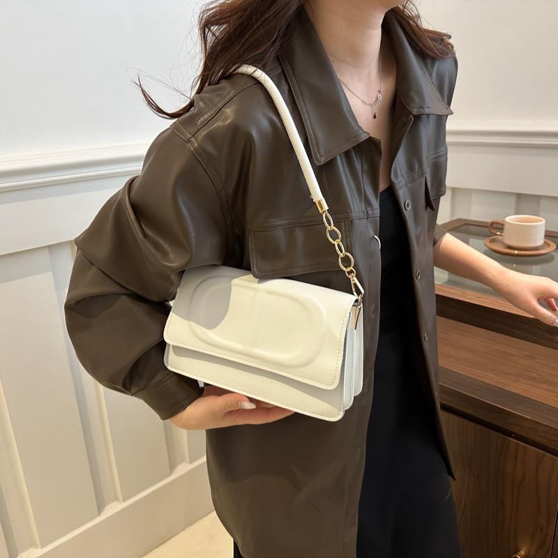 Elegant Minimalist Small Square Crossbody Bag For Women In Trendy Black Green White Brown And Pink Perfect For Daily Fashion