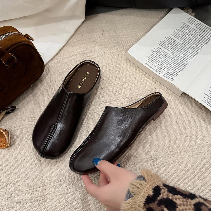 Retro black lazy loafer single shoes women's shoes 2025 new autumn Korean version one-pedal bag head and half slippers
