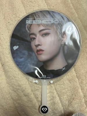 [USED] Treasure Haruto Fan Reboot Seoul Concert