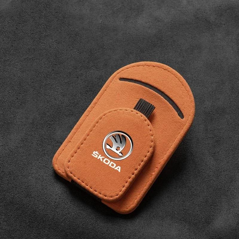 HLLQ9 Multifunction Car Sun Visor Glasses Clip Magnetic Sunglasses Holder for Skoda Karoq Rapid Fabia Kamiq Yeti Octavia Superb Kodiaq