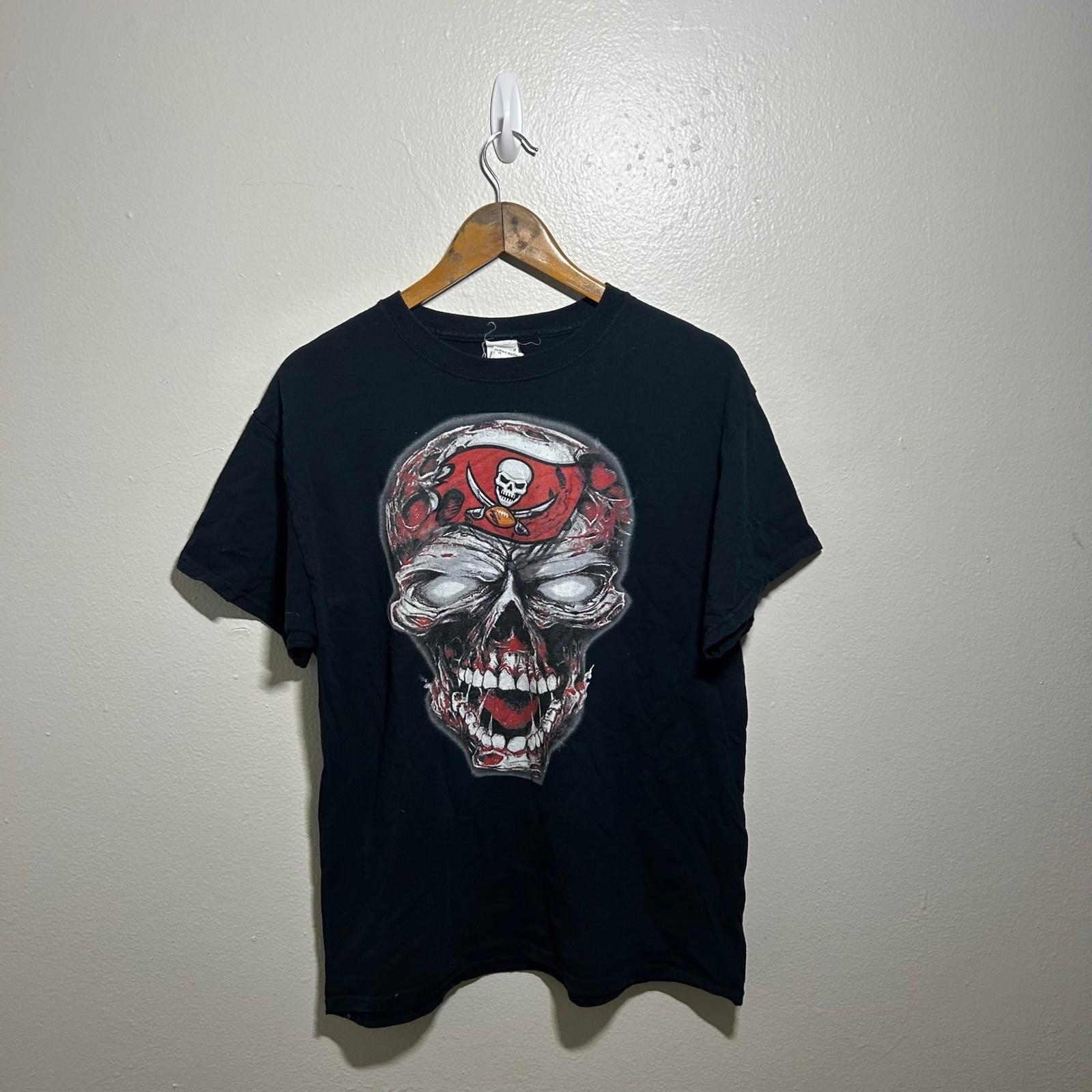 L buccaneers skull tee S разноцветный