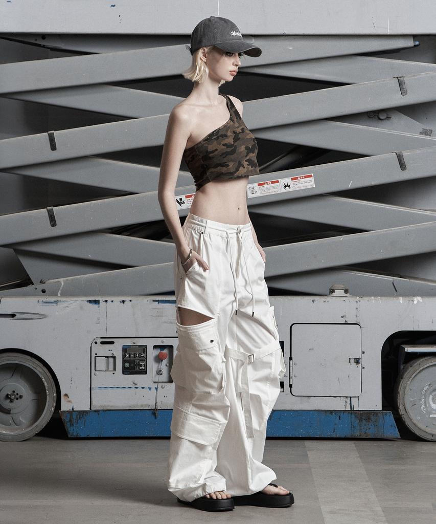 Jenyujeu Kajo Double Pocket Parachute Pants - White