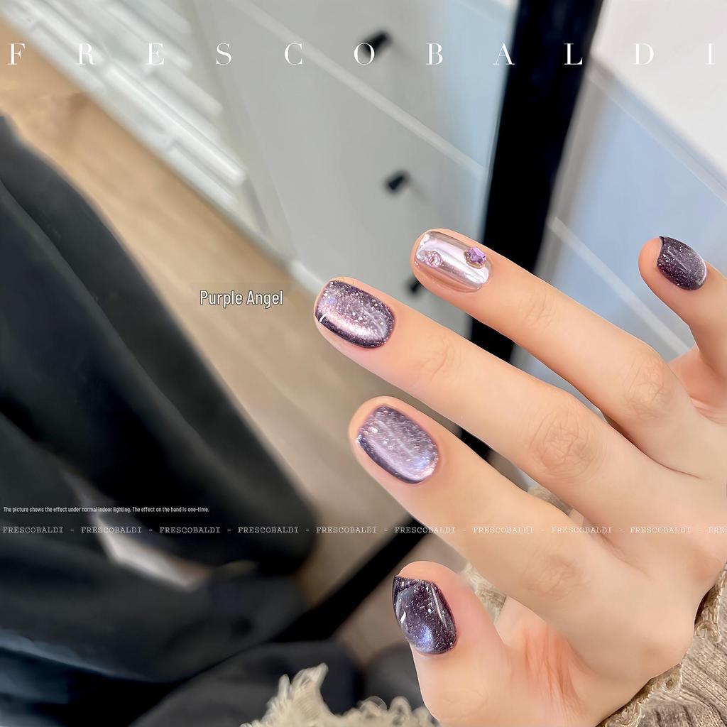 Xiaoying Magnetic Cat Eye Gel: 5g Superfine Nail Polish Light Therapy - Versatile Colors.