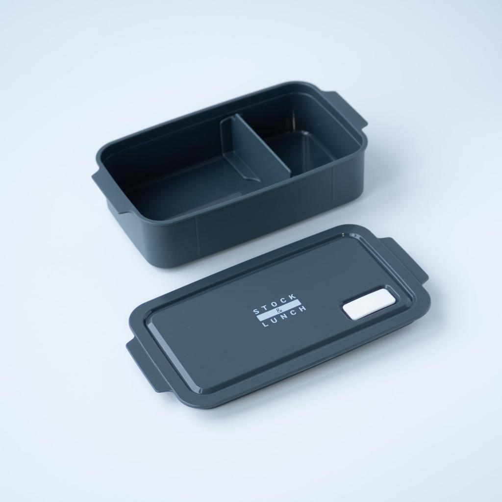 OSK Stock Lunch Bento Gray with Made In Dishwasher & Box, 650ml, [Storage Container/Microwaveable Lid/Easy Airtight], Japan, Safe, STL-650