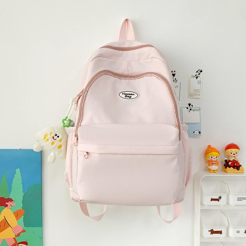 A Large-capacity Backpack for High School Students, College Students and Primary School Students, A Simple and Casual Travel Backpack