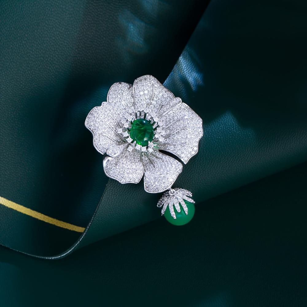 Elegante Spilla Lussuosa a Forma di Grande Fiore con Zirconia Verde Lucida e Bianca per Donna Gioiello da Sposa Matrimonio Banchetto Festa