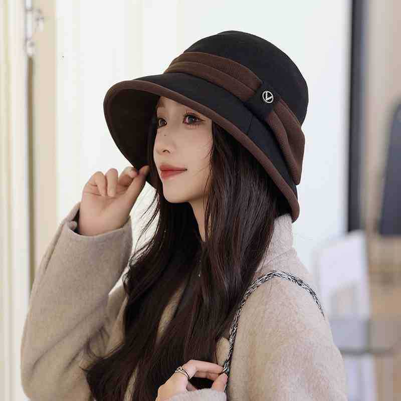 

Женская новая весенне-осенняя модель, японская универсальная и элегантная шляпа рыбака, высококлассный вид и маленькая модная шляпа-панама с цветными блоками average size