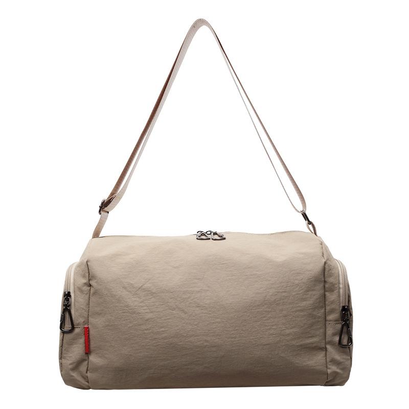 

Short-trip travel bag, swimming and fitness sports bag, yoga commuting casual toast bag, simple and versatile crossbody bag 40*20*23 хакі