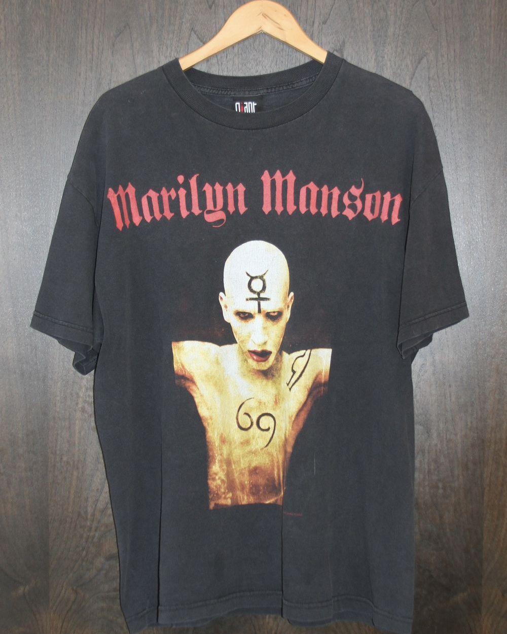 2001 Marilyn Manson Band Retro Style Black Short Sleeve Unisex Tshirt KH9055 S