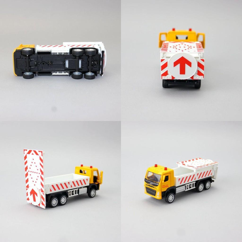 Alloy Volvo Road Command Truck Model With Inertia Control For Kids Playroom Decor