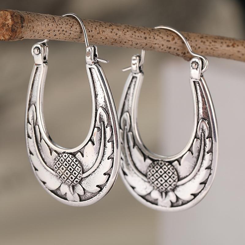 Bohemian Vintage Hand-carved Flower U-shape Design Earrings Creative Jewelry Accessories for Women's Everyday Casual Party Gifts