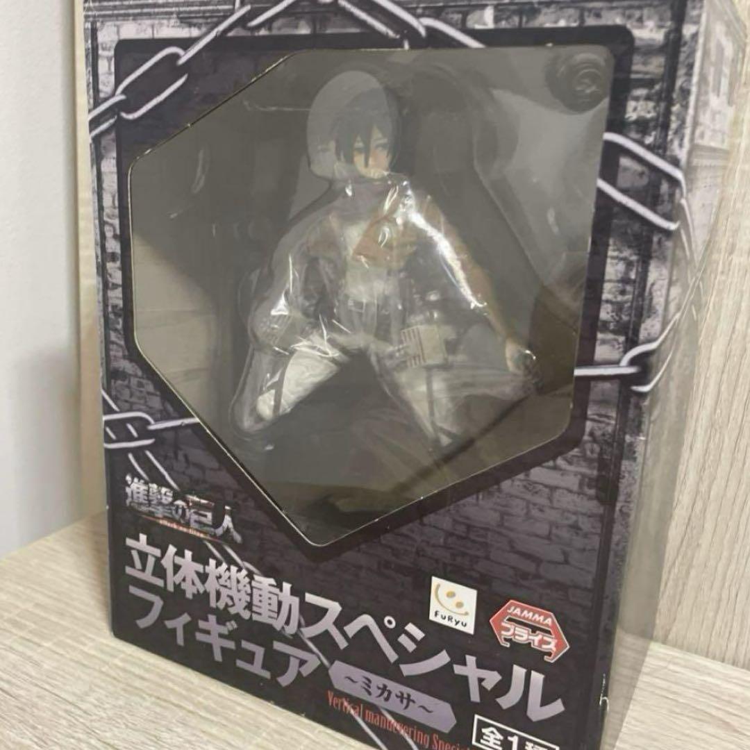 

[USED] Attack on Titan 3D Maneuver Special Figure Mikasa