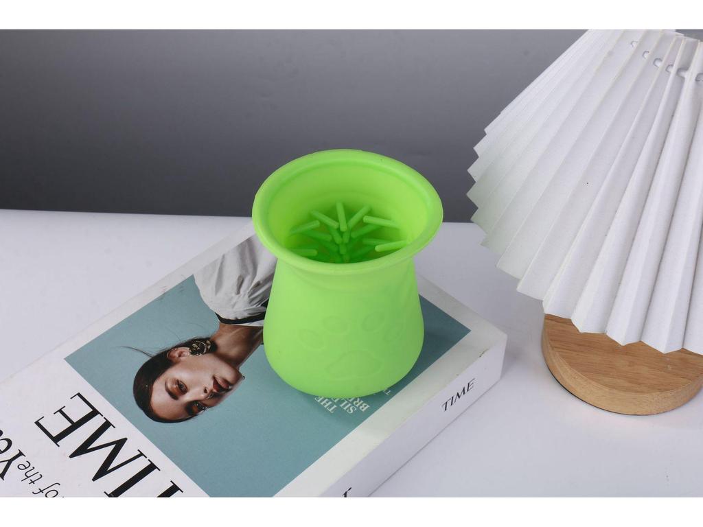 Pet Foot Washing Cup: Cross-Border Cleaning & Grooming Tool for Cats and Dogs
