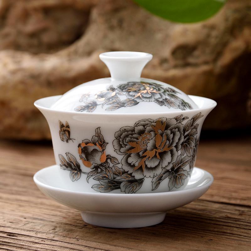Blue and White Ceramic Gaiwan Tea Set: Small Tea Bowl & Tasting Cup with Concave Lid.