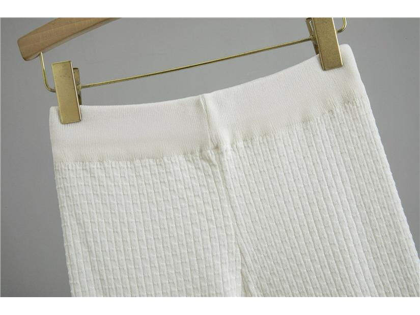 Set elegant franțuzesc din două piese în stil Hepburn: Cardigan Tricotat & Rochie din Lână