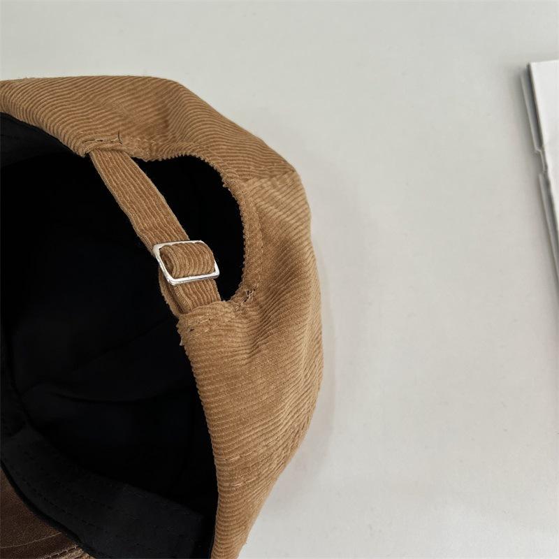 Retro Old Forward Hat Fashion Beret Autumn and Winter Avant-garde Corduroy Thermal Cap