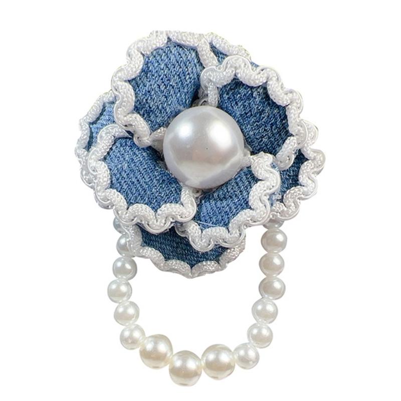 

Versatile Camelia Pearls Brooch Pin Minimalist Bowtie Day To Night Transition Jewelry Piece Safety Badge Lapel Pin