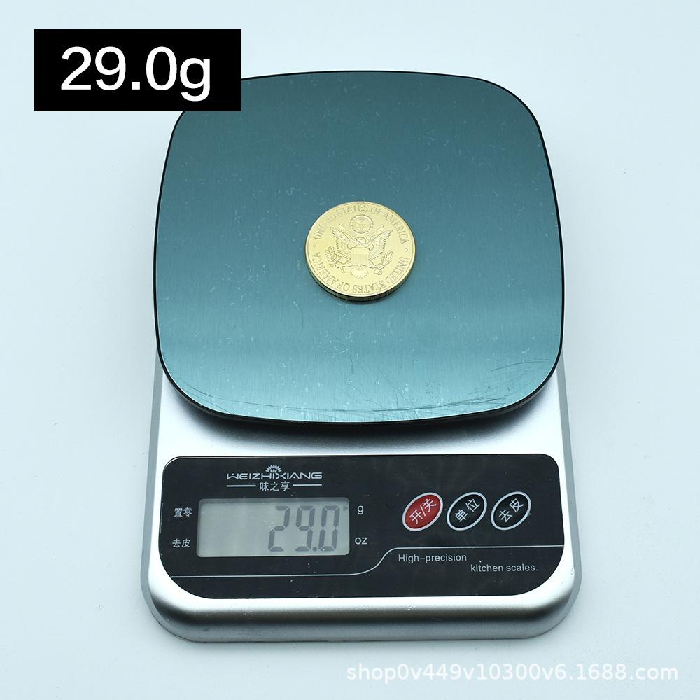 Japanese anime commemorative coin gift box set, cat gold and silver coins, fan collection