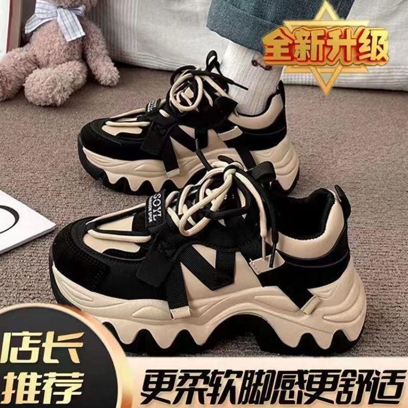 Internet Celebrity Super Fire Thick-soled Fried Street Dad Shoes Girl 2025 Autumn and Winter New Fashion Versatile Sports Shoes Ins Tide