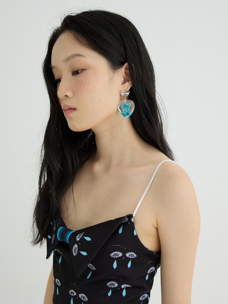Lovuee Glass Cameo Earrings