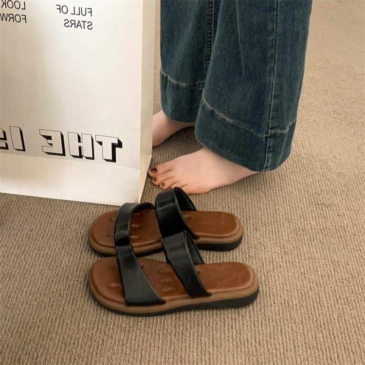 2025 New Fashion Slippers Women's Summer Wear Soft-soled Beach Shoes Step On Shit Feeling One-word Drag Beach Cool Slippers