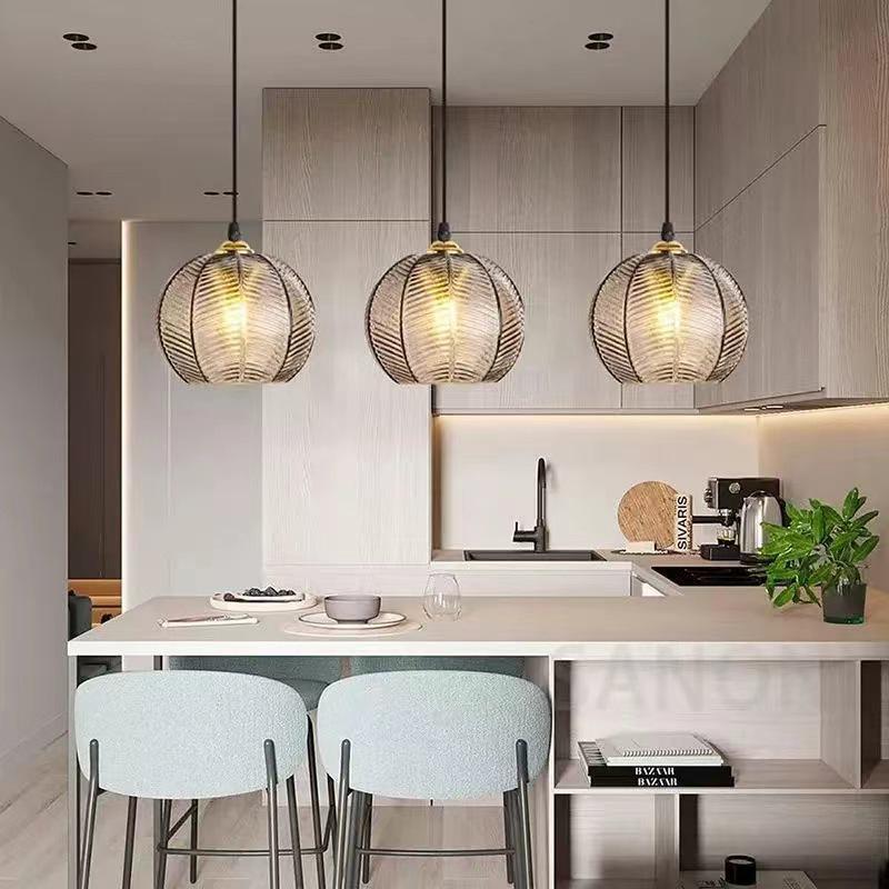 Designer Green Leaf Glass Pendant Light for Modern Spaces