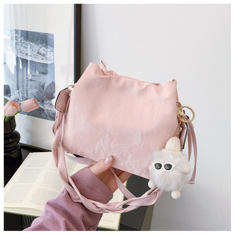 Premium Foreign Style Niche Pink Bag Women 2025 New Versatile Messenger Bag Fashion Handbag Bucket Bag