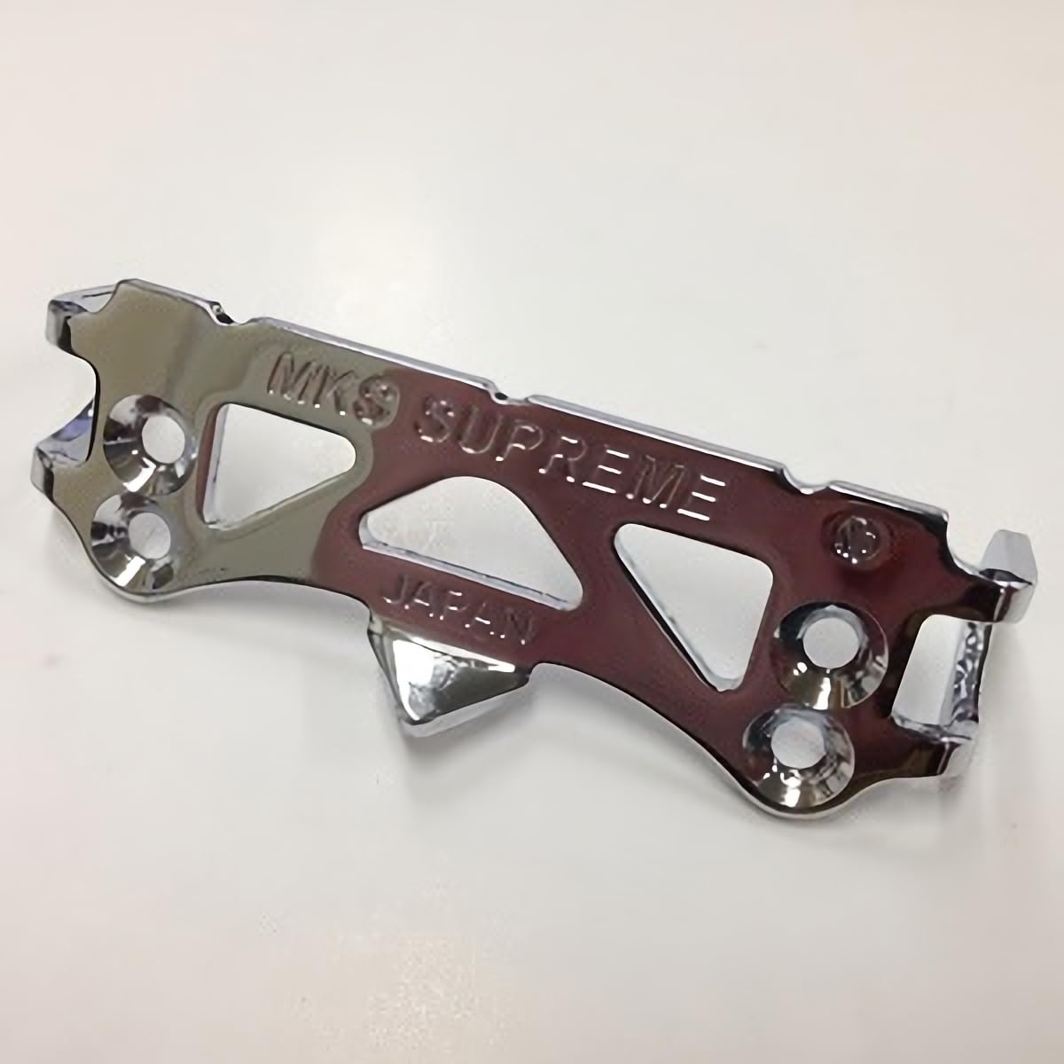 

Mikashima SUPREME Задний СЕРЕБРИСТЫЙ (МКС) Тарелка,