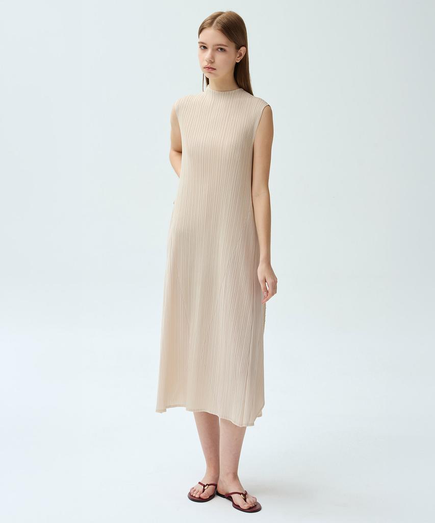 Waiowai Essential Slit Pleated Dress_2 Colors