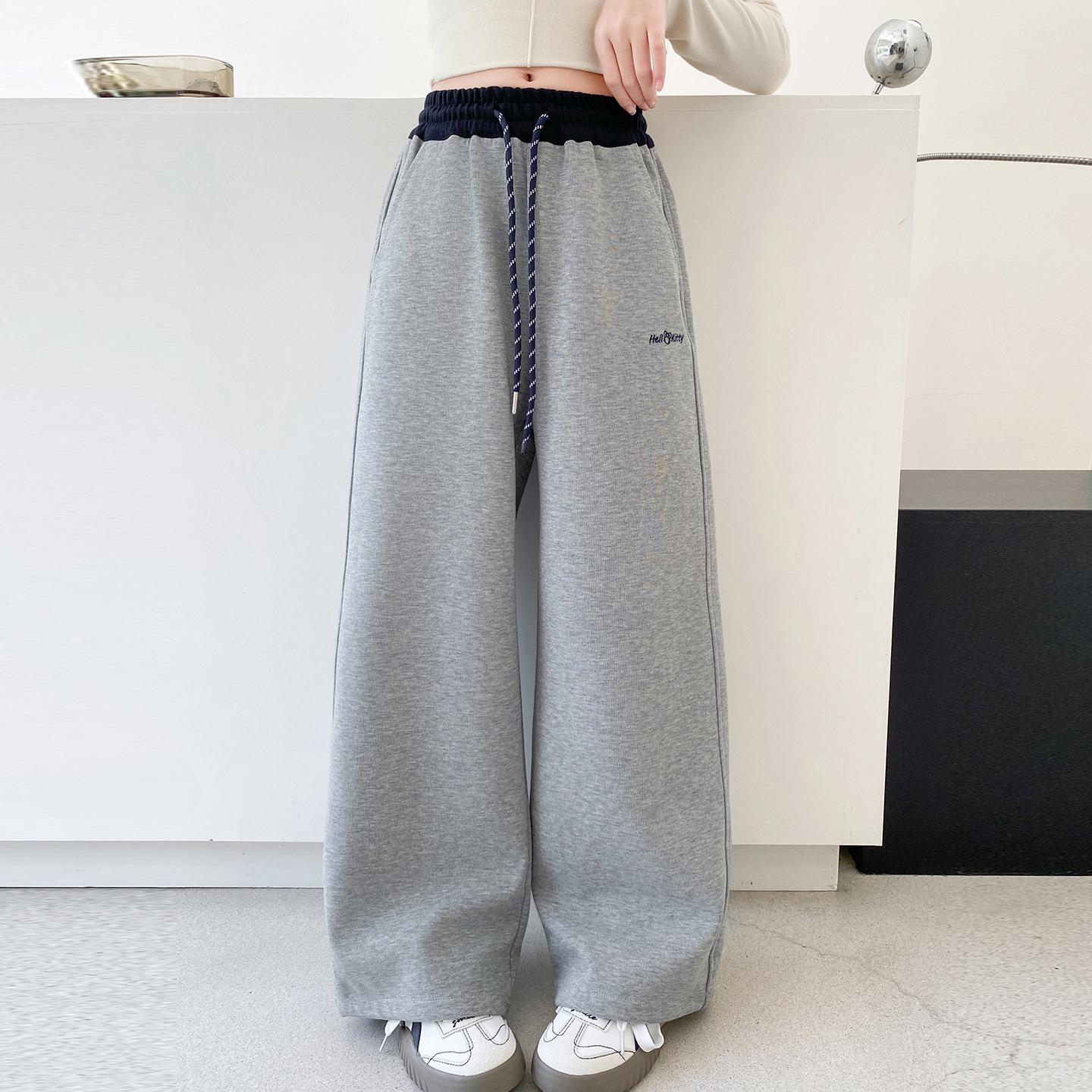 

Осень 2025 Широкие спортивные штаны для девочек: Детские повседневные спортивные штаны с цветными вставками для весны и осени 130 cm серый