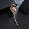 Luxury temperament dumb gold brooch female morrow plant pearl flower pin suit simple brooch with jewelry