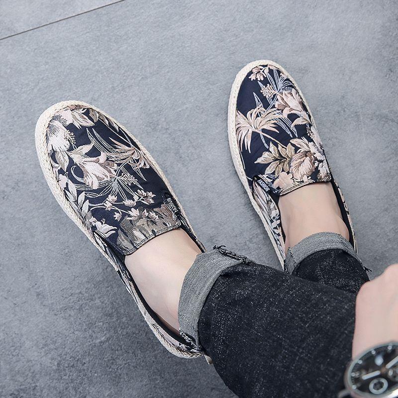 Fashion Canvas Ethnic Style Sneakers Flower Round Toe Man Shoe Comfortable Walking Trends 2025 High Quality Casual Shoes for Men Fashion