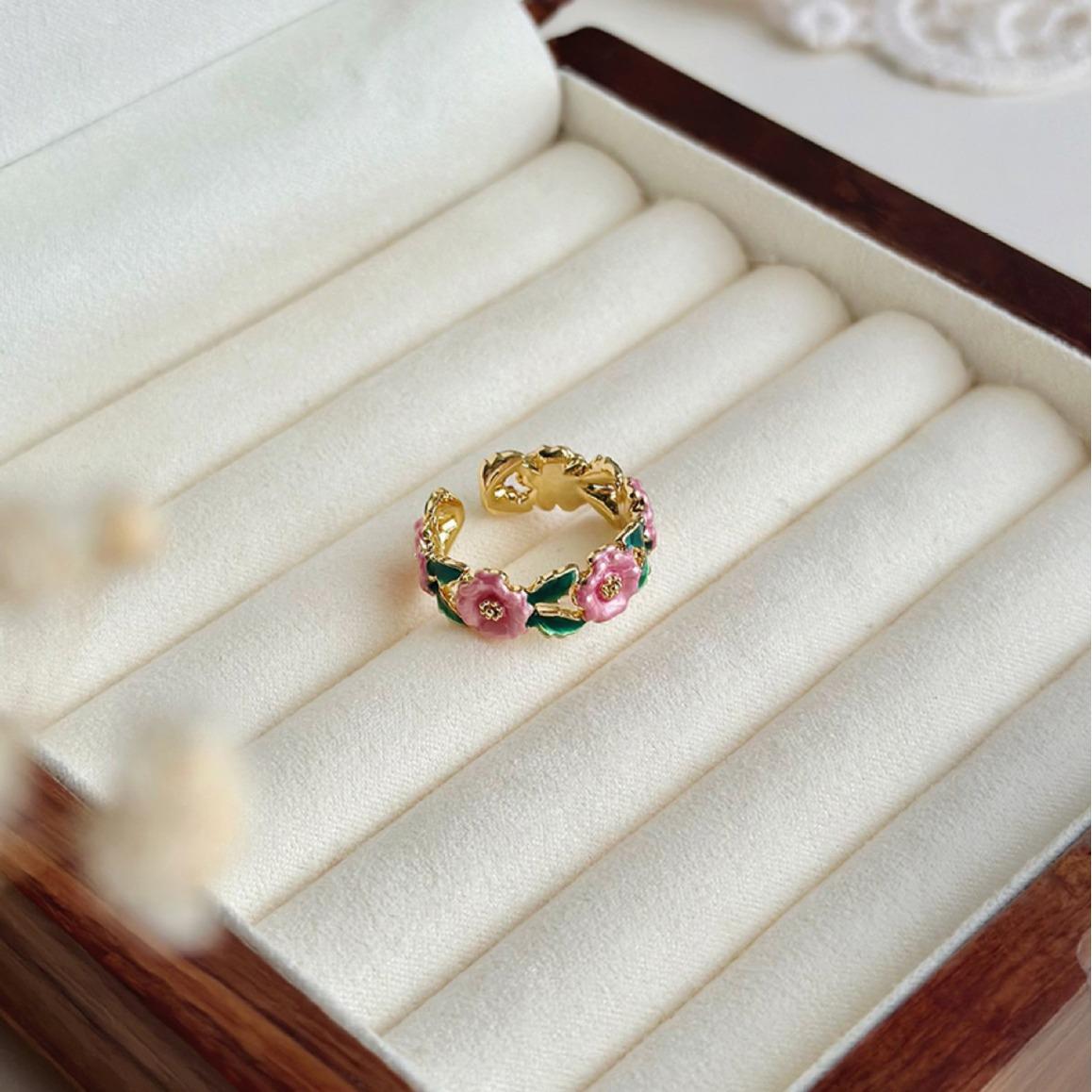Exquisite Adjustable Retro Enamel Rose Ring - French Light Luxury Style