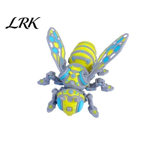 Bee Table Decor 3D Printed Mechanical Figurine, Collectible Cyberpunk Hornet Ornament with Toy Movable Joints, Stress Relief Articulated Insect Fidget