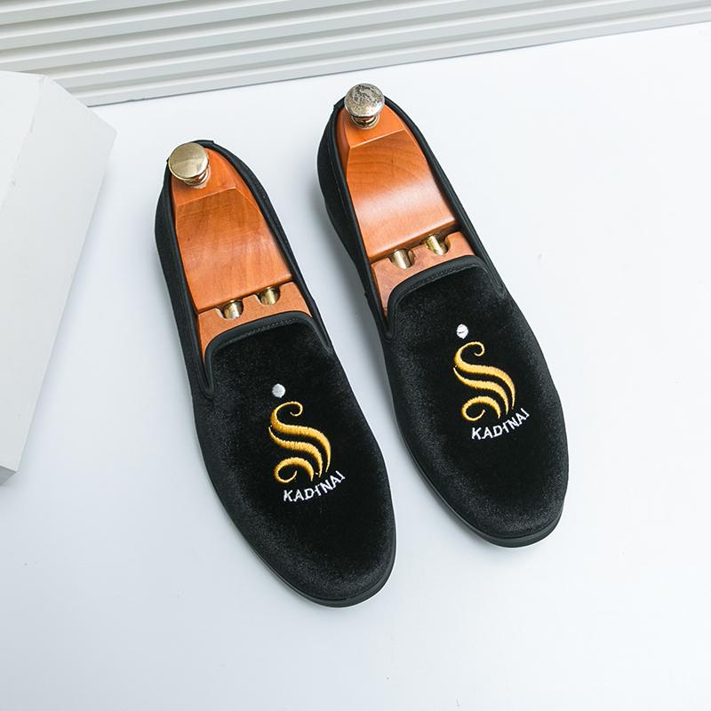 

Мужские туфли итальянские модные мокасины для мужчин замшевые оригинальные кожаные туфли для мужчин лоферы синие мужские туфли без застежек 38 чёрный